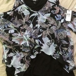 Cold-shoulder blouse